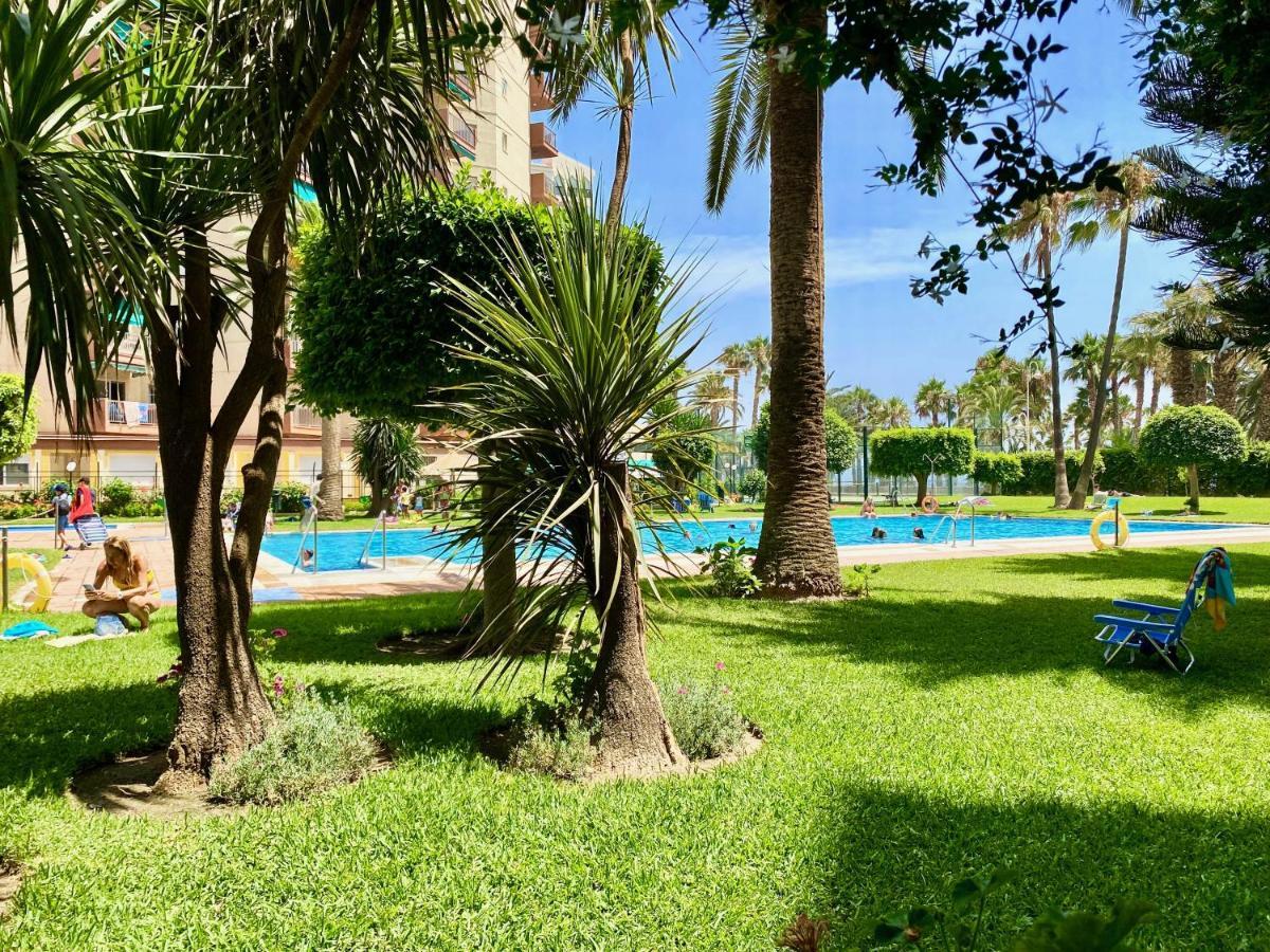 Genial Apartamento En 1A Linea De Playa Con Piscina Almunecar Exterior photo